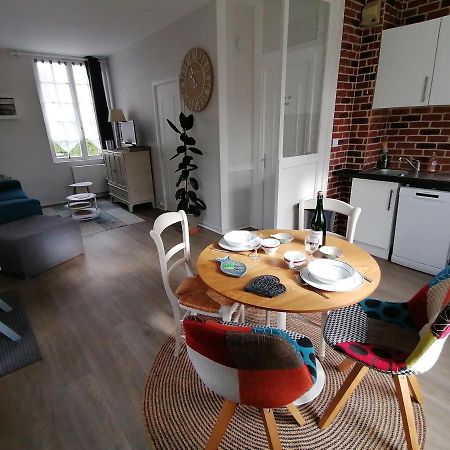 A la Georgette et son jardin avec parking Leilighet Villers-sur-Mer Eksteriør bilde