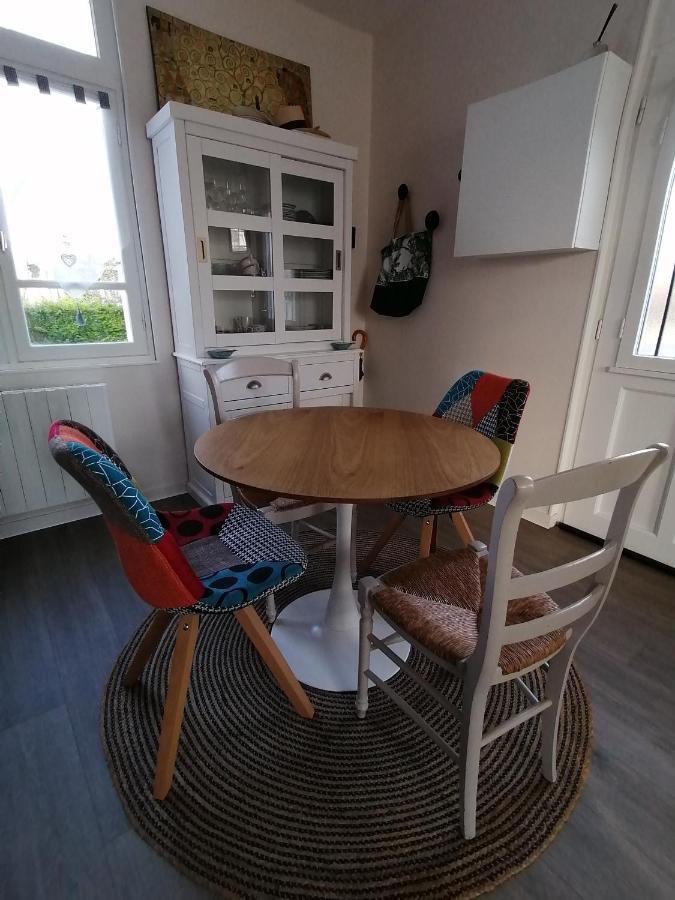 A la Georgette et son jardin avec parking Leilighet Villers-sur-Mer Eksteriør bilde